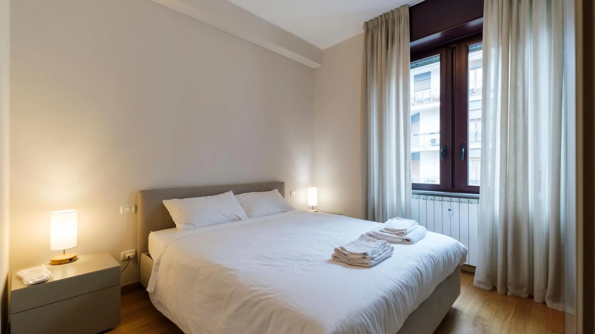 Star Home Milan Apartment